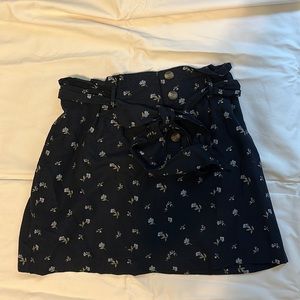 Floral mini skirt